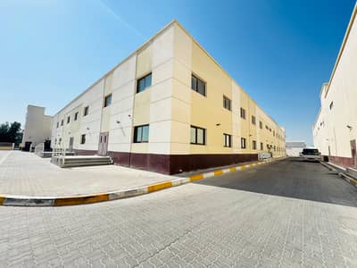 سكن عمال  للايجار في مصفح، أبوظبي - 1 (8). jpeg