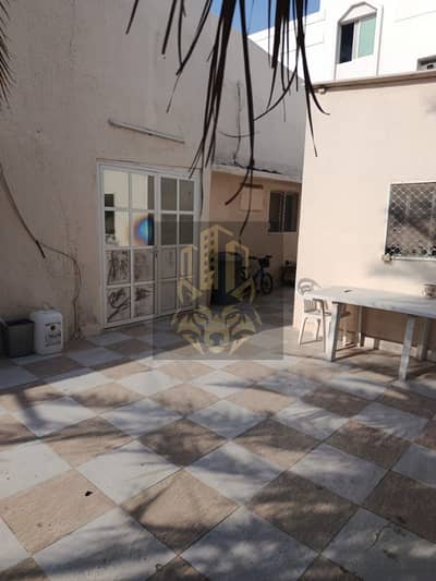 8 Camere Villa Compound in vendita a Maysaloon, Sharjah - WhatsApp Image 2026-10-20 at 11.19. 13 AM. jpeg 8 Camere Villa Compound in vendita a Maysaloon, Sharjah - WhatsApp Image 2026-10-20 at 11.19. 13 AM. jpeg