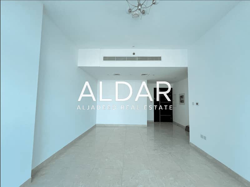 شقة في صالح بن لاحج 401،الضاحية 12،قرية جميرا الدائرية 1 غرفة 65000 درهم - 16917606 شقة في صالح بن لاحج 401،الضاحية 12،قرية جميرا الدائرية 1 غرفة 65000 درهم - 16917606