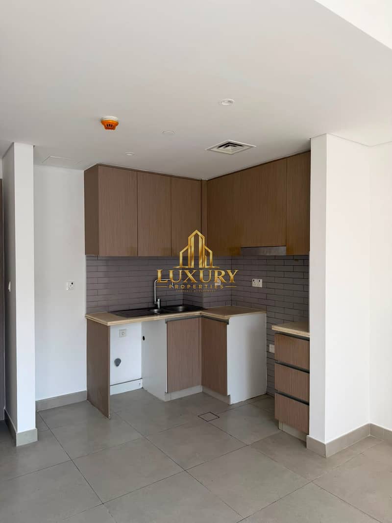 4 Vacant & Ready | 1-BHK with Pool View & Balcony | Maryam Island | 53k in 4 Cheques