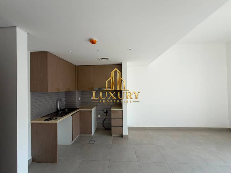10 Vacant & Ready | 1-BHK with Pool View & Balcony | Maryam Island | 53k in 4 Cheques