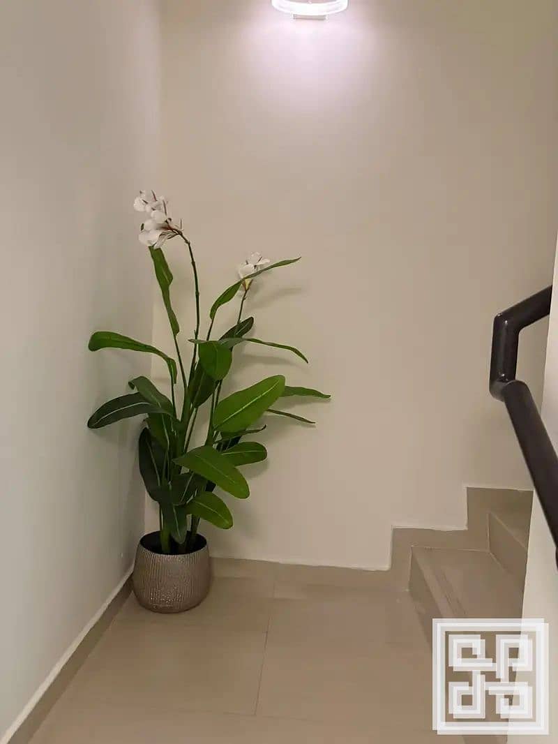 9 871598799-800x600. webp