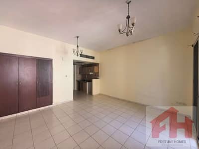 استوديو للايجار في المدينة العالمية، دبي - 952ed1d8-ceec-4ba1-af31-2f895944a88b. jpg استوديو للايجار في المدينة العالمية، دبي - 952ed1d8-ceec-4ba1-af31-2f895944a88b. jpg