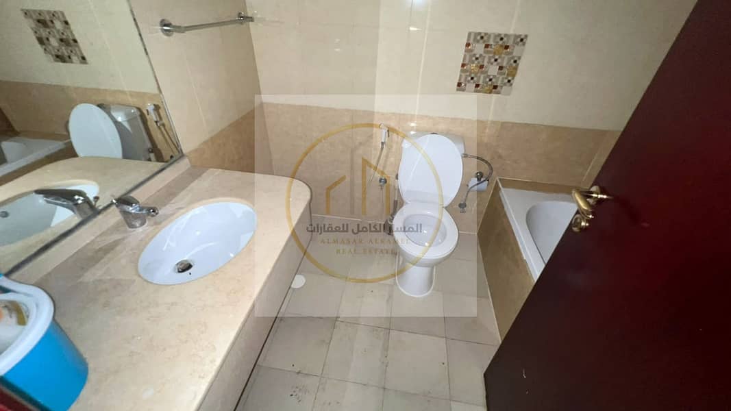 17 apartment-for-rent-3-bedroom-altaawn-alsharqh-property-17. jpg