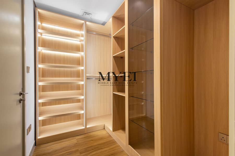 32 08 maid-storage room & bathroom (1). jpg