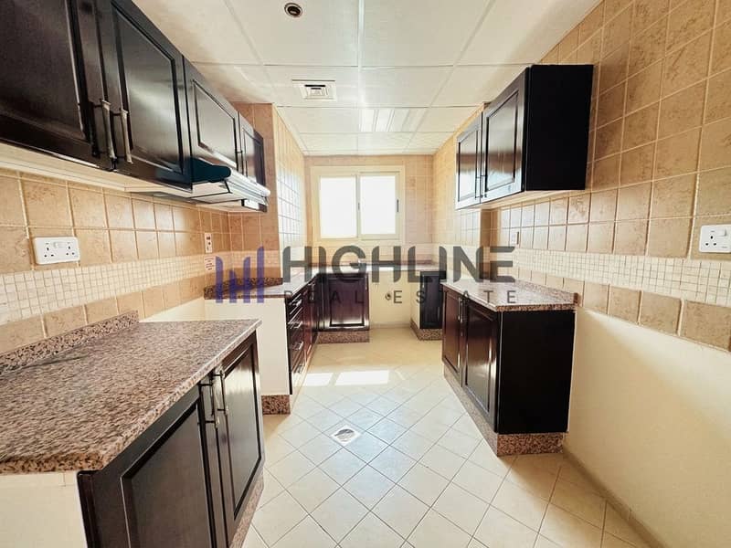 Spacious 2BR | Closed Kitchen | 2 Balconies Spacious 2BR | Closed Kitchen | 2 Balconies