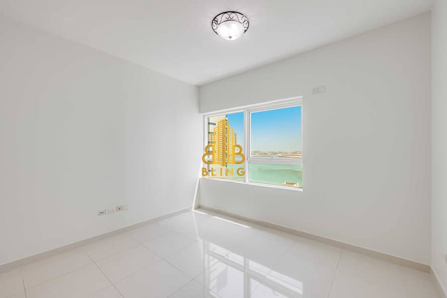 20 Livingroom5. jpg