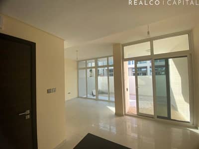 3 Camere Villa in affitto a DAMAC Hills 2 (Akoya by DAMAC), Dubai - Villa a DAMAC Hills 2 (Akoya by DAMAC),Vardon, 3 camere da letto, 85000 AED - 16919289 3 Camere Villa in affitto a DAMAC Hills 2 (Akoya by DAMAC), Dubai - Villa a DAMAC Hills 2 (Akoya by DAMAC),Vardon, 3 camere da letto, 85000 AED - 16919289