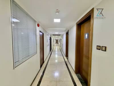 مکتب  للايجار في القرهود، دبي - IMG_6695. jpeg
