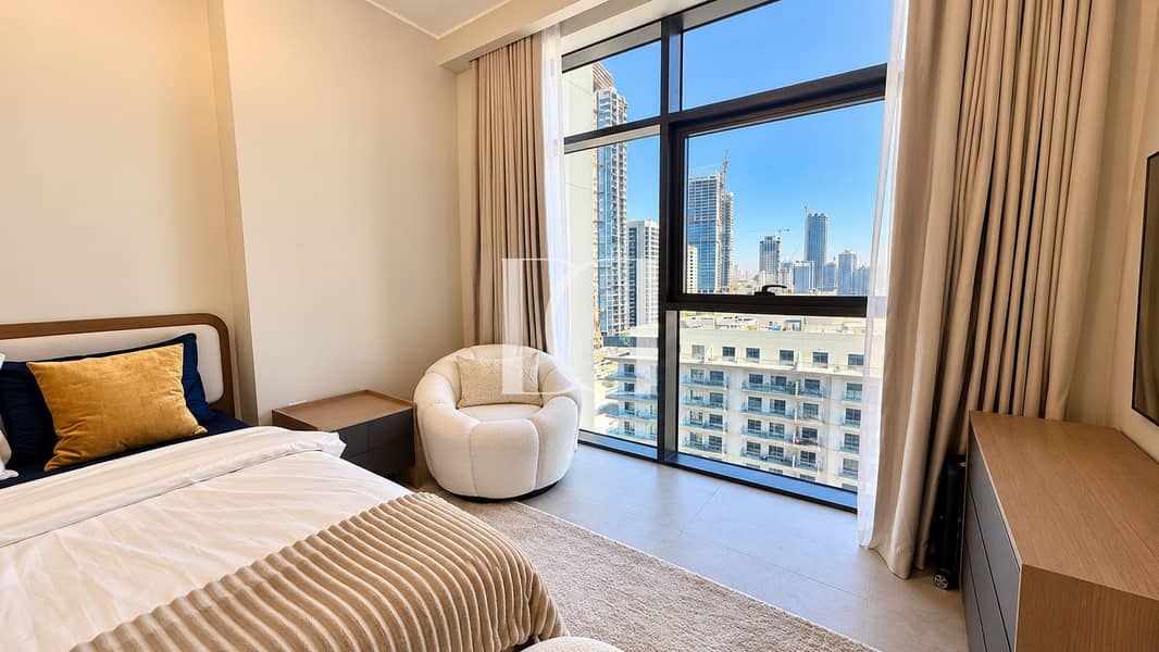 11 Modern Bedroom with City Views. png