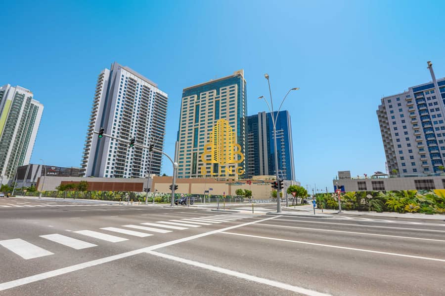 42 Burj Al Shams Tower 2. jpg
