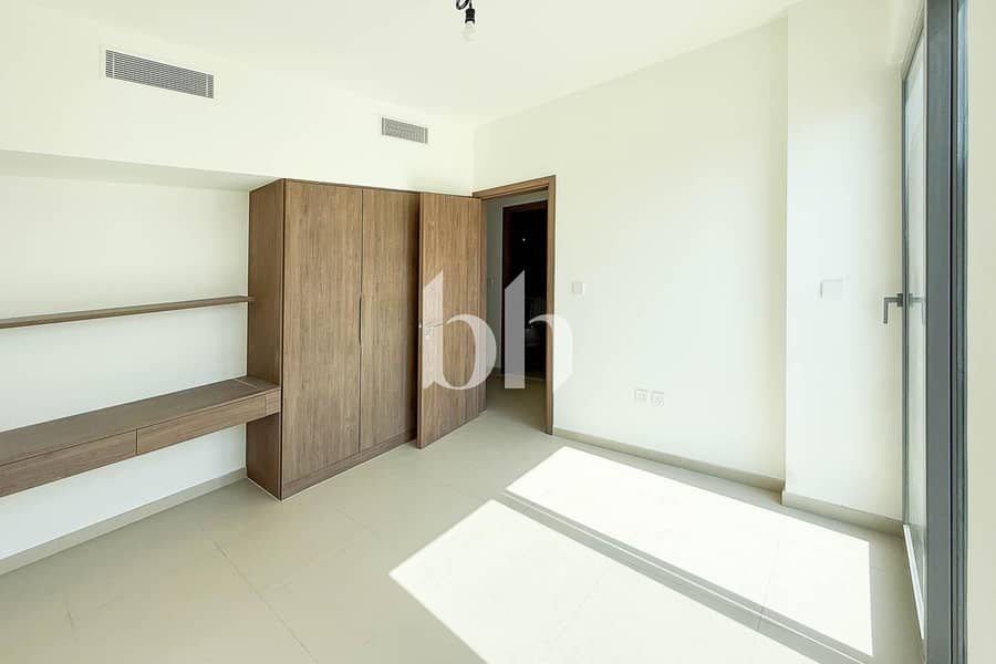 4 images image img