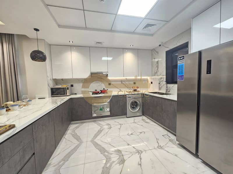 4 Kitchen (2). jpeg