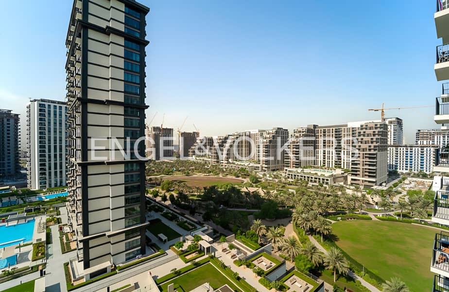 Spacious High-Floor Living with Pool Views Spacious High-Floor Living with Pool Views