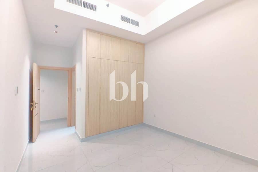 8 images image img
