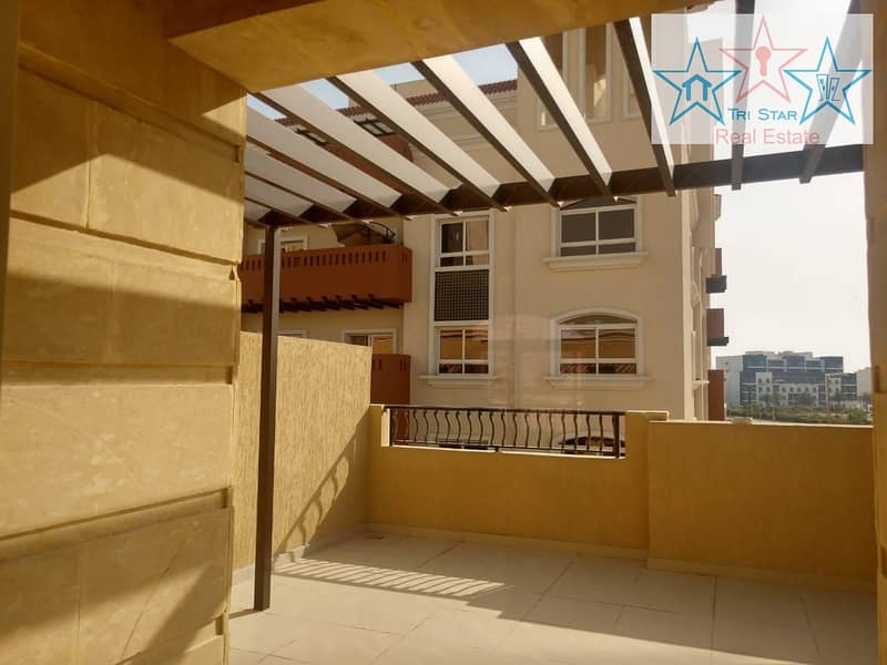 2 AL AMIR TH ROOF. jpg
