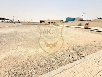 Industrial Land for Rent in Al Sajaa Industrial, Sharjah - IMG_1186. jpg Industrial Land for Rent in Al Sajaa Industrial, Sharjah - IMG_1186. jpg