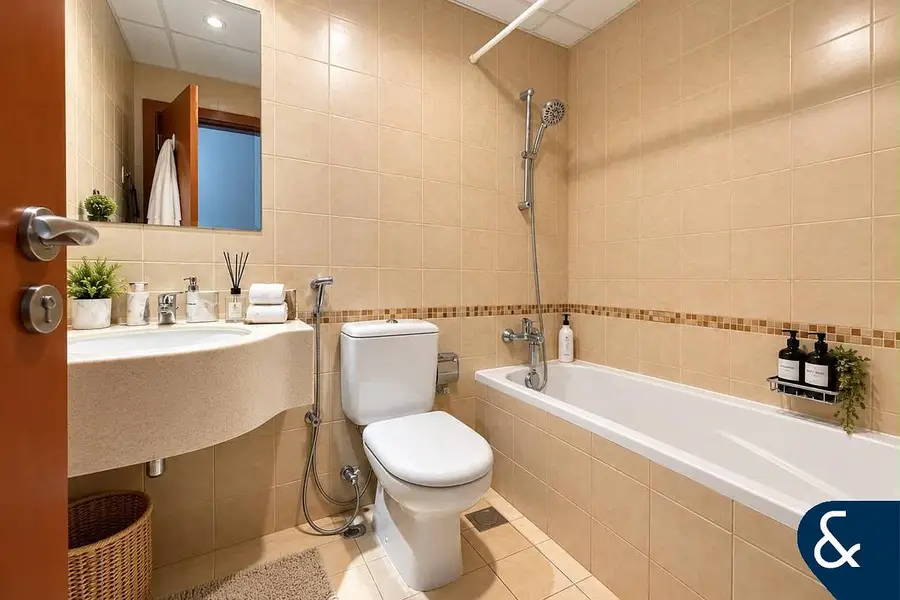 Marina View | Unfurnished | Priced to Sell