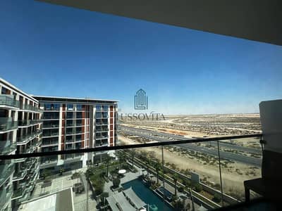 Studio for Sale in Dubai South, Dubai - Spacious and Big Layout | High Floor | Pool View Studio for Sale in Dubai South, Dubai - Spacious and Big Layout | High Floor | Pool View