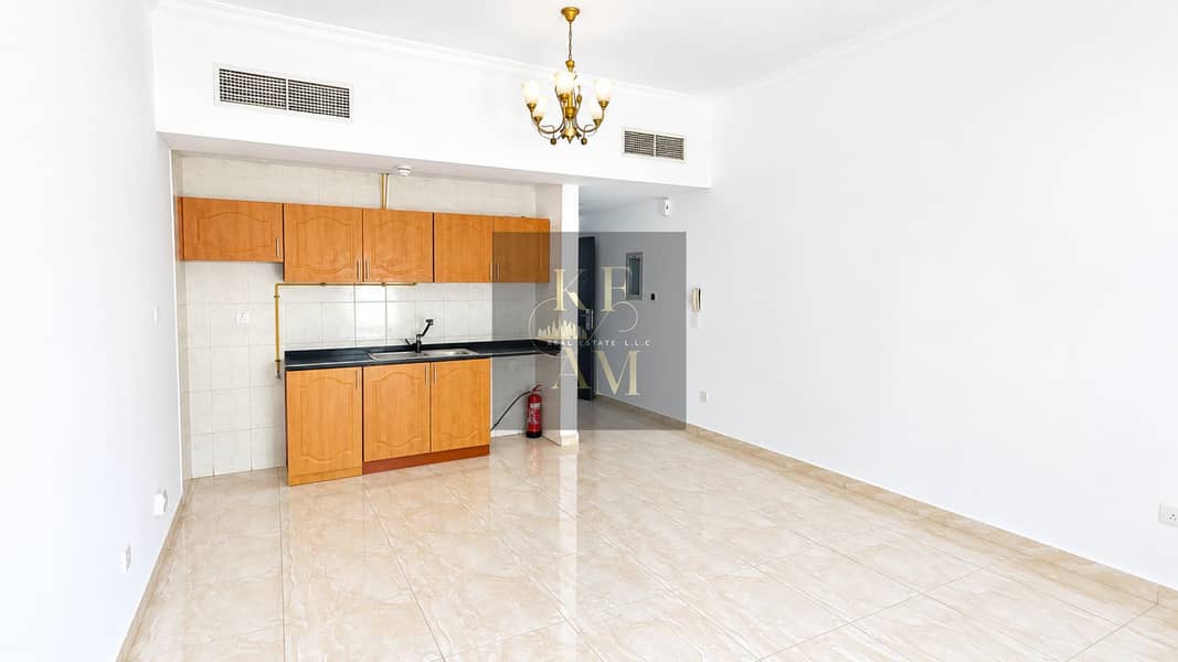 15 Bright Minimalist Studio Kitchen Interior. png