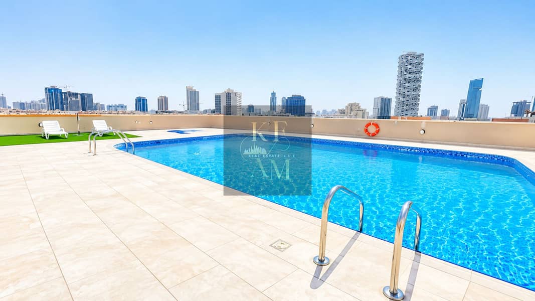 22 Modern Rooftop Pool Skyline. png