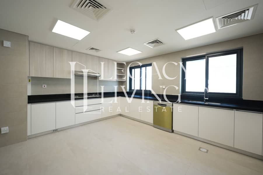 15 WhatsApp Image 2026-09-25 at 14.56. 11 (3). jpeg