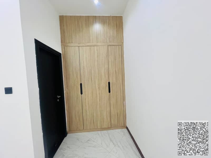 21 cdb4e406-1c65-4428-b2e5-d23c4e5f7ee4. jpg