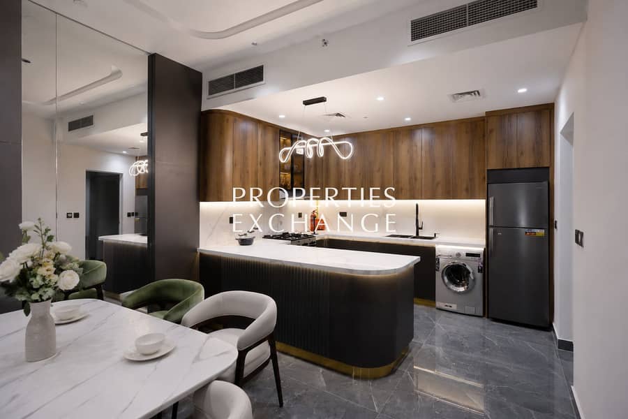SMART HOME | FULLY FURNISHED | PRIME LOCATION SMART HOME | FULLY FURNISHED | PRIME LOCATION