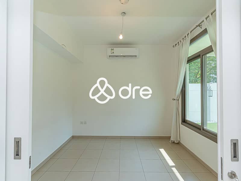 22 DRE09661. JPG