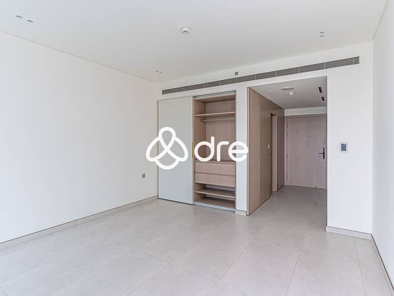 5 DRE09398. JPG