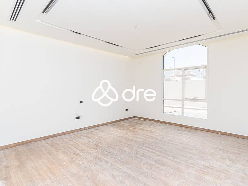 6 DRE03038. JPG