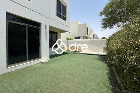 4 habitaciones Townhouse para en Alquiler en Town Square, Dubai - 0dab63d3-0eb1-4ae4-b4e0-6ff8f27c132e. jpeg 4 habitaciones Townhouse para en Alquiler en Town Square, Dubai - 0dab63d3-0eb1-4ae4-b4e0-6ff8f27c132e. jpeg