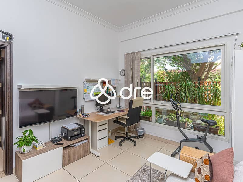 21 DRE09623-Edit. JPG