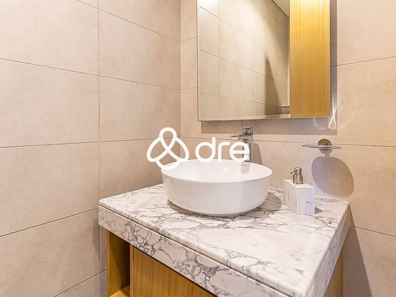 14 DRE01093-Edit. JPG