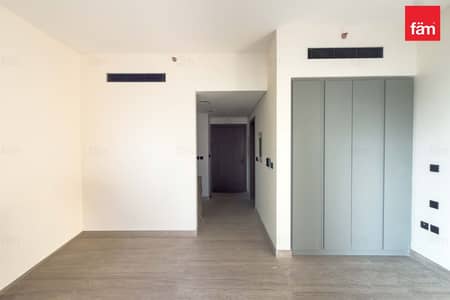 Studio for Rent in Jumeirah Village Circle (JVC), Dubai - Luxury Finishing | High Floor | Spacious Layut Studio for Rent in Jumeirah Village Circle (JVC), Dubai - Luxury Finishing | High Floor | Spacious Layut