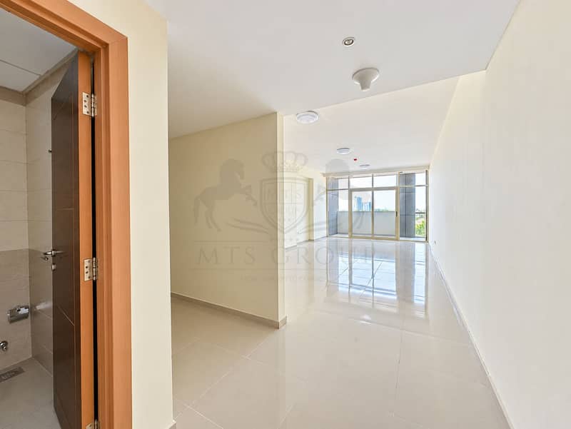 5 Bright Minimalist Apartment Corridor. png
