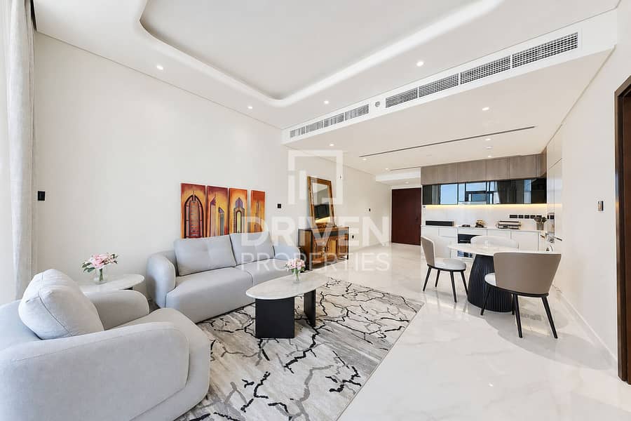 Largest Layout with Study Room | High Floor Largest Layout with Study Room | High Floor