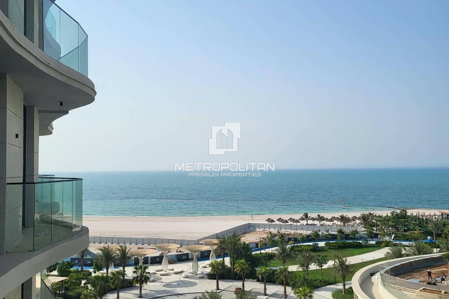 1BR Central 2 |Mid Floor |Sea View |Ready To Move 1BR Central 2 |Mid Floor |Sea View |Ready To Move