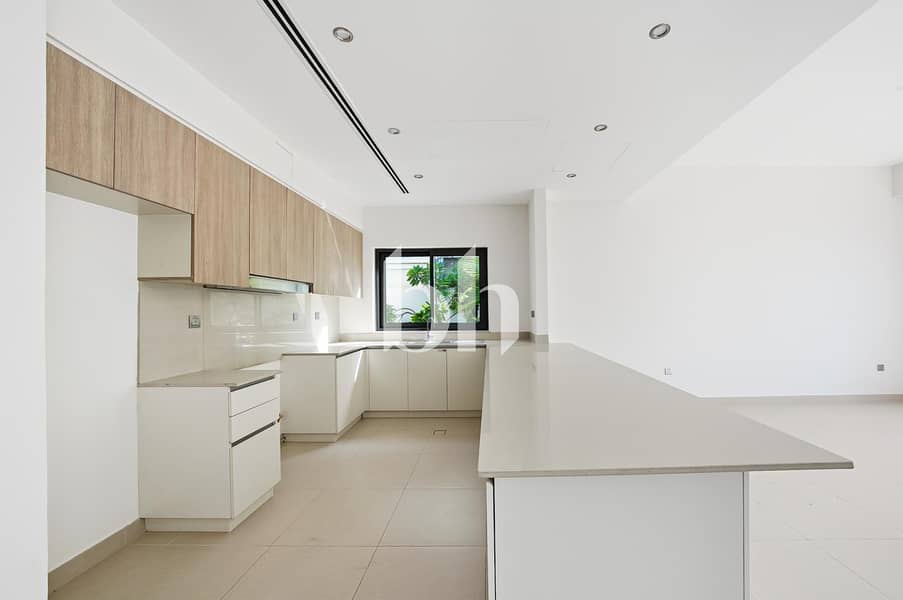 5 images image img