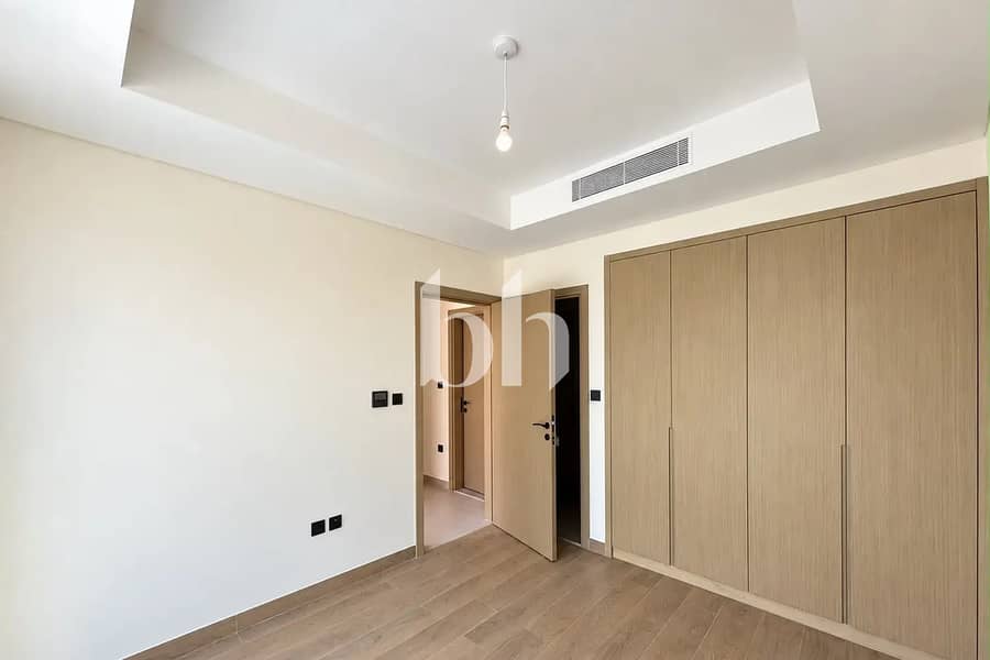 8 images image img