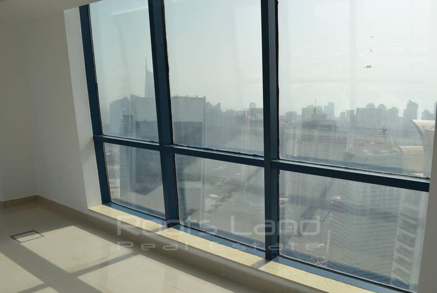 Bright With Good Layout Office Space in X2 Tower Bright With Good Layout Office Space in X2 Tower