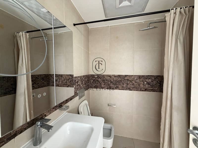 12 bathroom2. jpeg