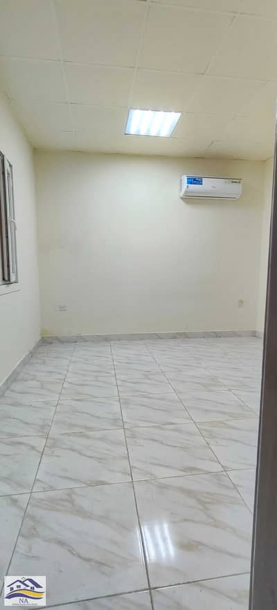 Studio te Huur in Bu Tina, Sharjah - 321632. jpg Studio te Huur in Bu Tina, Sharjah - 321632. jpg