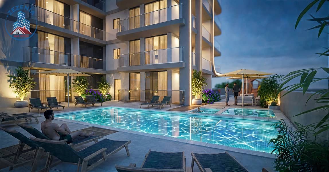 6 Crystal_Tower_Swimming_Pool. jpg