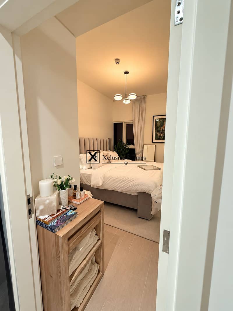 10 Warm evening home interior-5. png