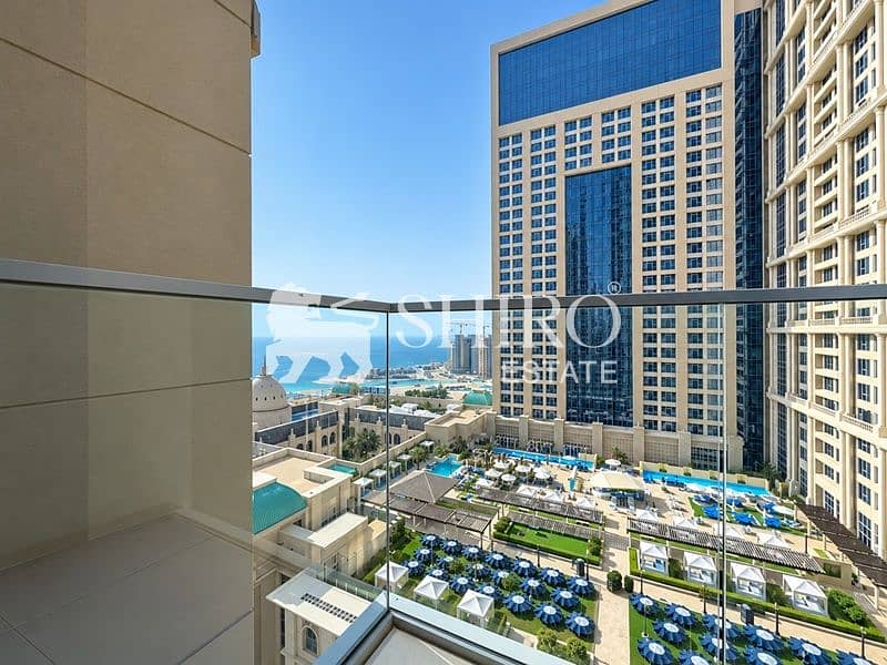 2 Balcony 003. jpg