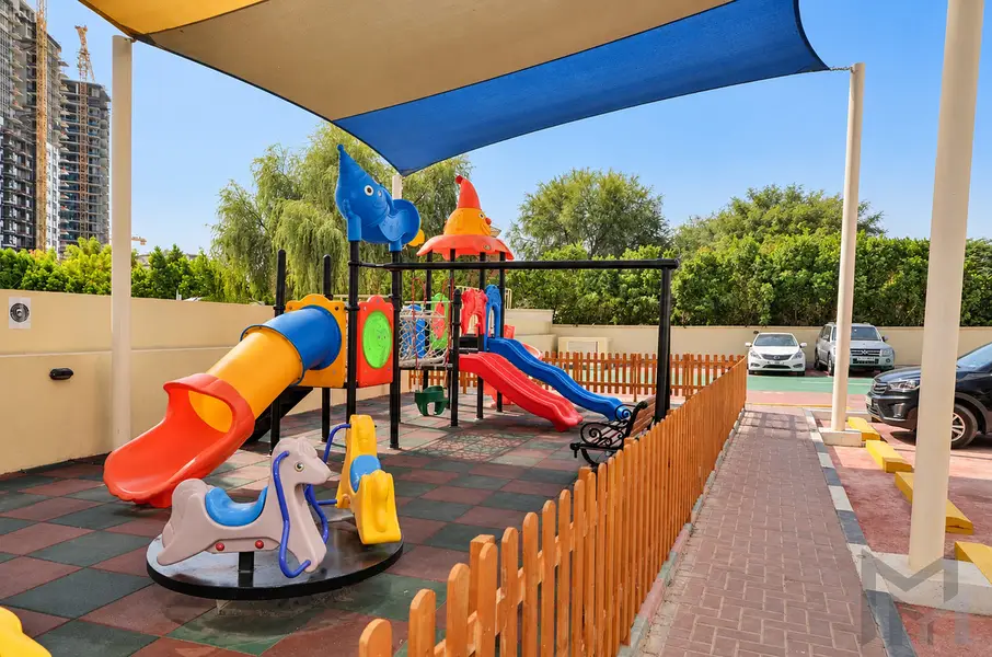 Direct from Owner | 1-Bedroom Apartment for Sale in Olympic Park 3, Dubai Sports City