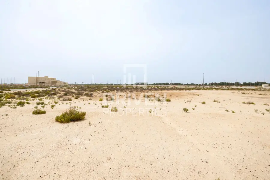 Twin Villa | Close to SZR Prime Location