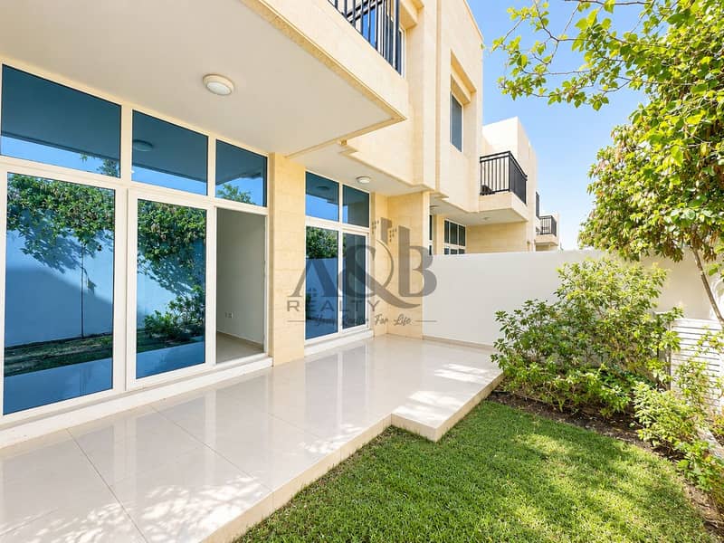 9 Sunlit Modern Villa Patio. png