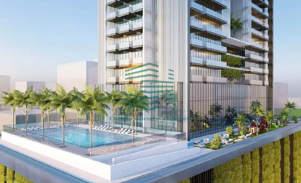 Skyline 4BR Apartment | Furnished | Pool & City Views